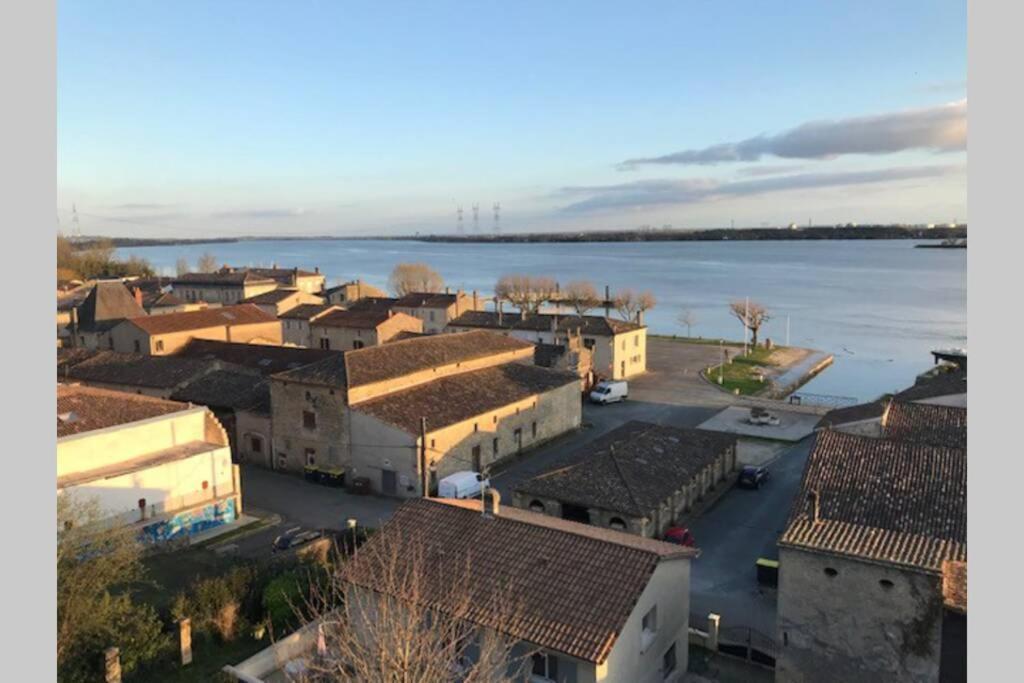 Bourg Superbe Appart Avec Vue Magnifique Екстер'єр фото